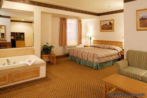 The Inn At Rolling Hills Casino & Resort Corning Camera foto